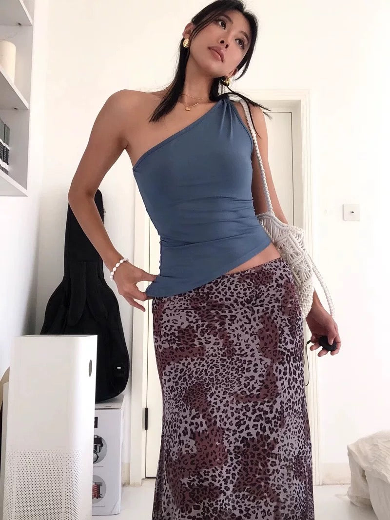 Sculpted One-Shoulder Top